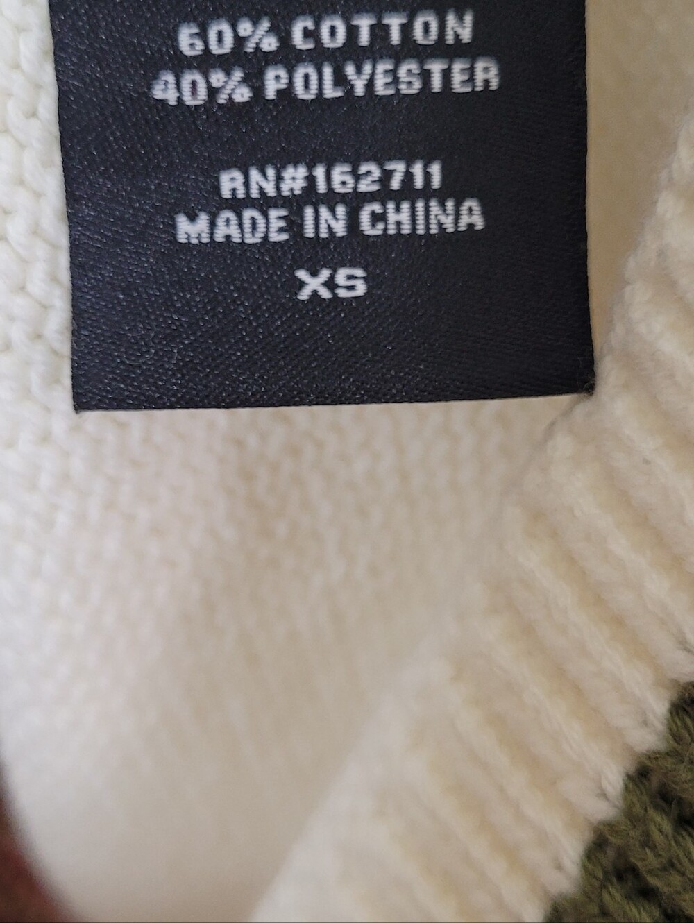NWT 33 Degrees Tomato Graphic Cardigan Sweater - Picture 11 of 13